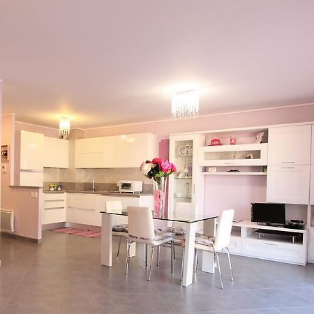Appartement Lilla By Connexion Menton Buitenkant foto