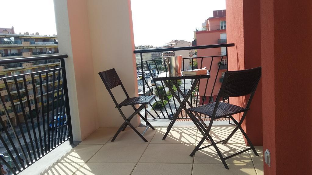 Appartement Lilla By Connexion Menton Buitenkant foto